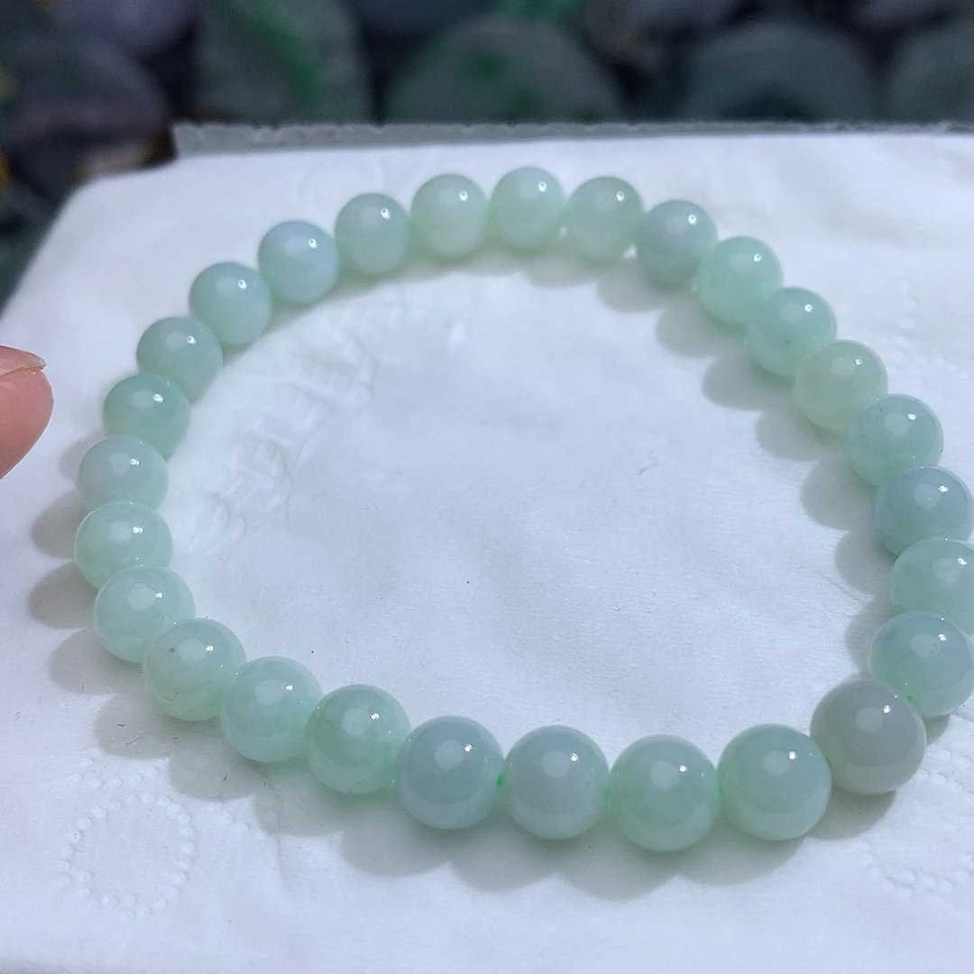 翡翠未镶嵌颈饰70