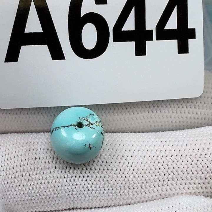 绿松石未镶嵌珠宝奇石12