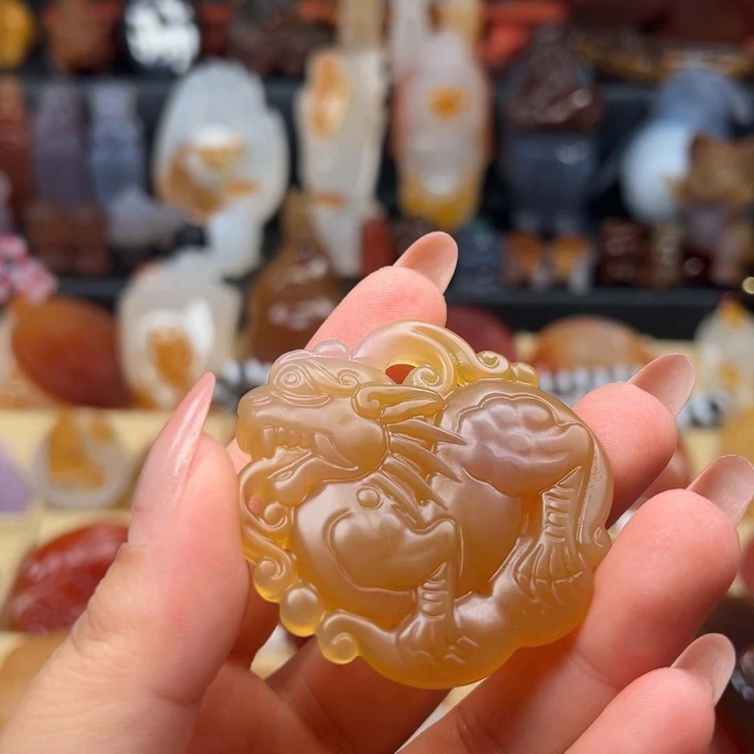 玛瑙/玉髓未镶嵌颈饰