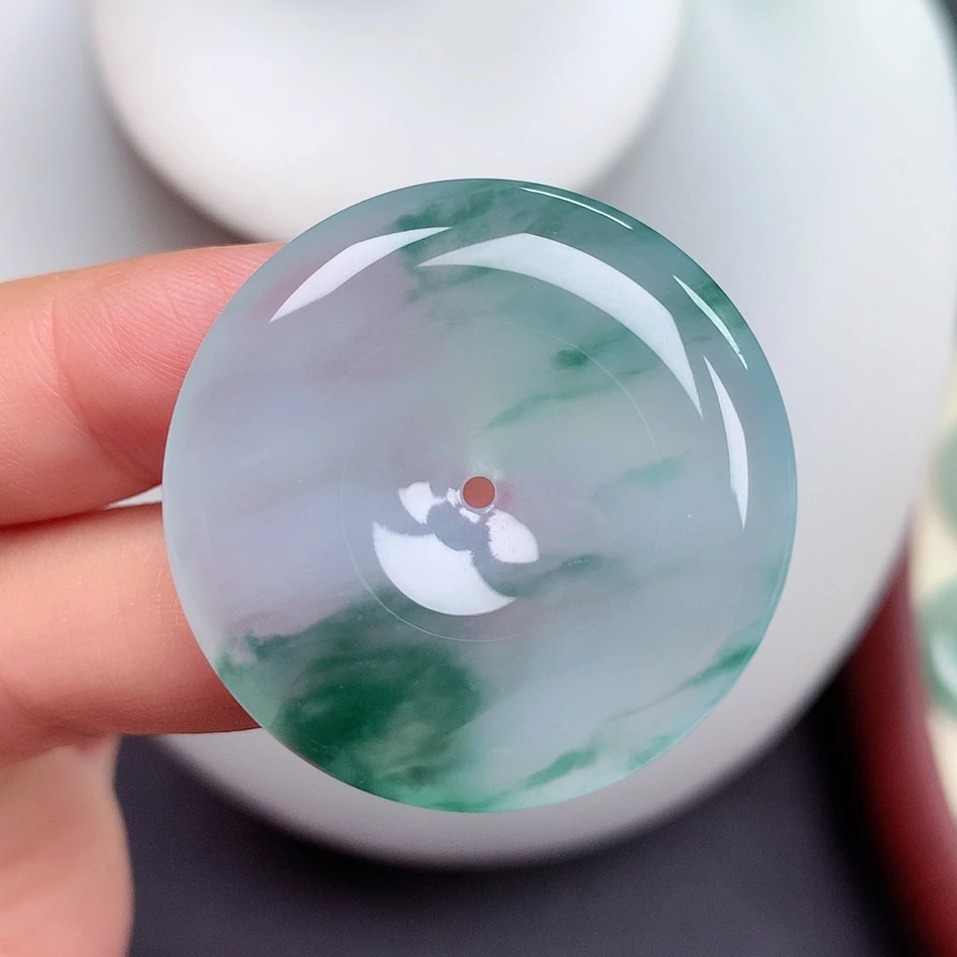 翡翠未镶嵌颈饰平安扣 34.3x5.6mm