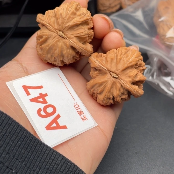 吊坠文玩核桃核桃