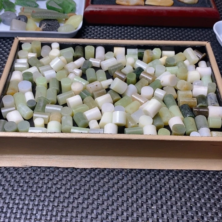 和田玉（糖玉）珠宝半成品未镶嵌