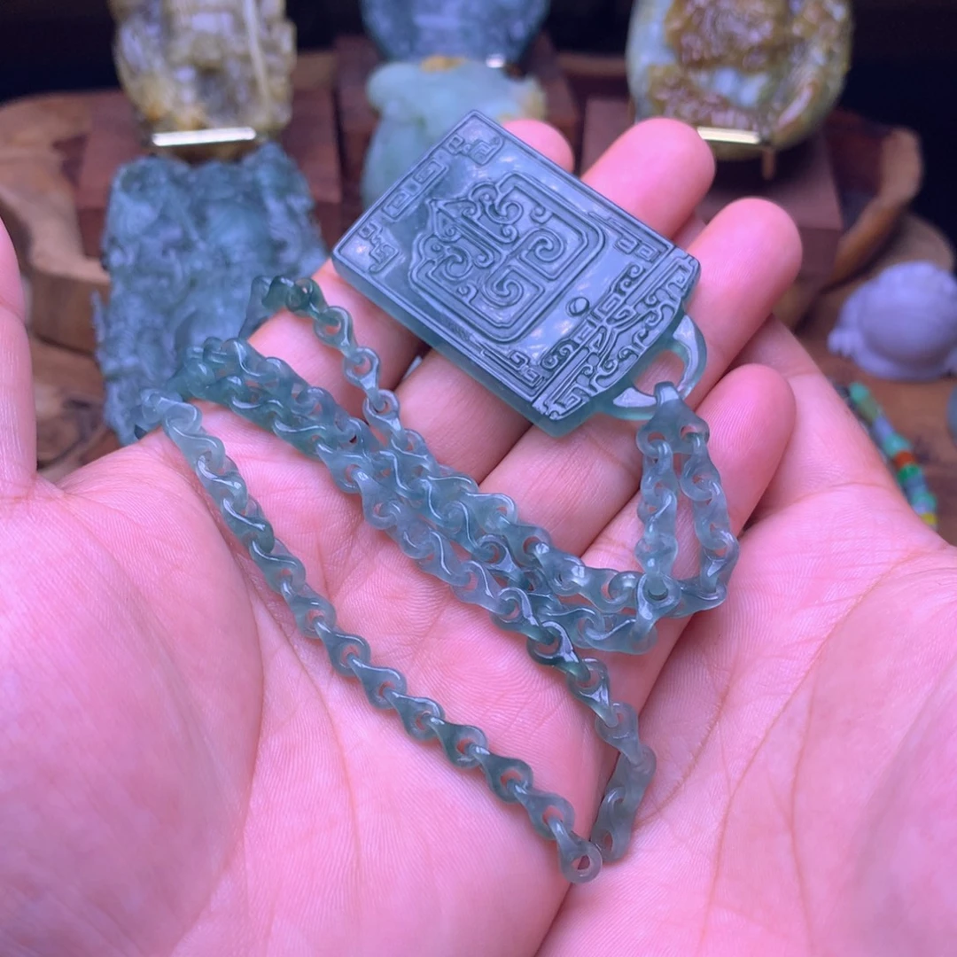 龙***翠定制翡翠未镶嵌翡翠