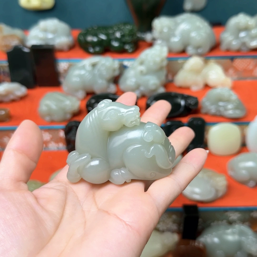 未镶嵌和田玉挂件