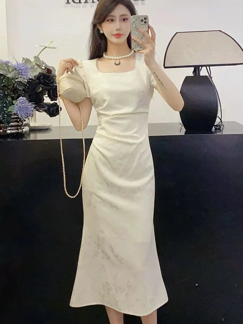 【6689】倩#时尚百搭方领修身连衣裙