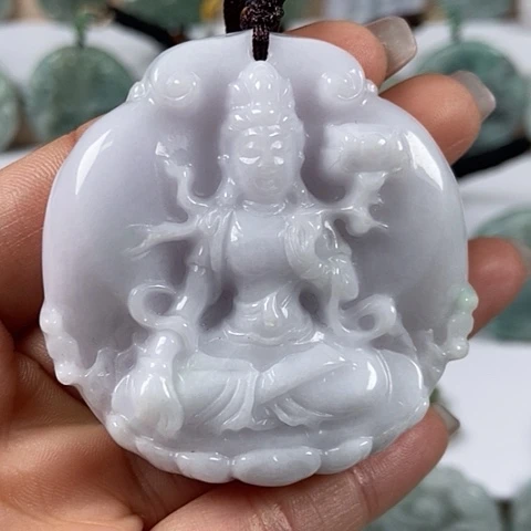 翡翠颈饰未镶嵌观音有棉纹微瑕介意勿拍