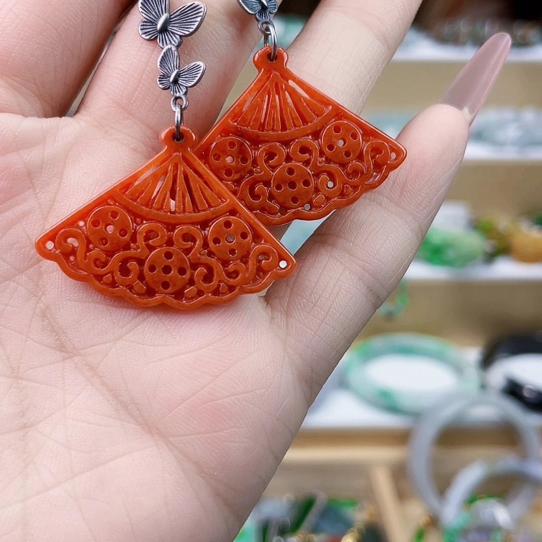 翡翠未镶嵌手链吊坠