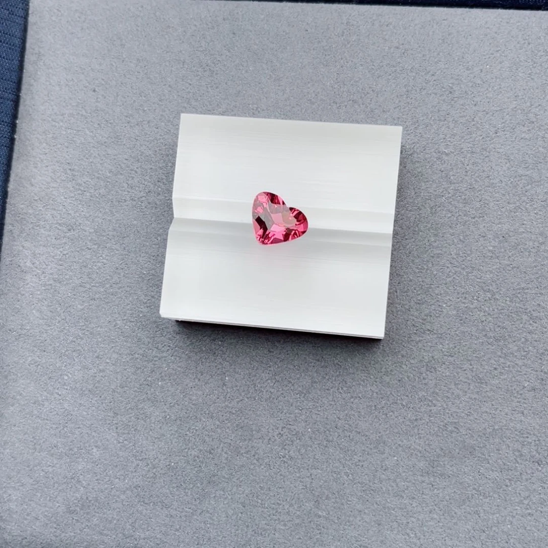 碧玺珠宝半成品未镶嵌天然全净无瑕3.23CT