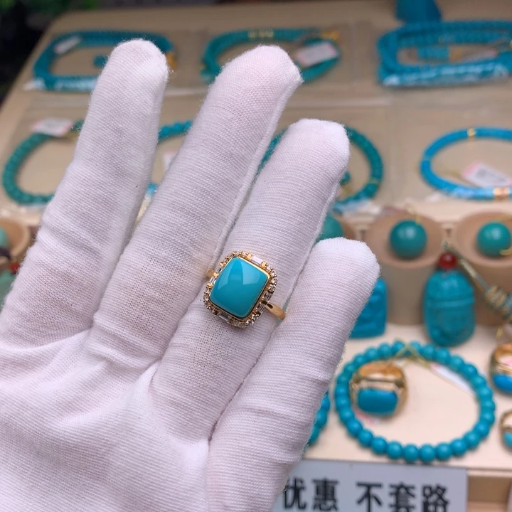 18K金镶嵌绿松石珠宝奇石