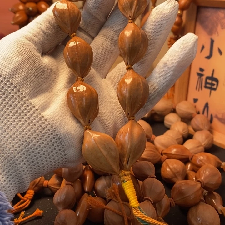 橄榄核手串/手链1.9蒜头手持绿绳