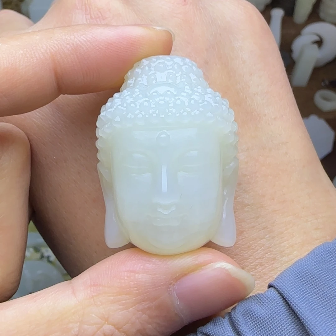 和田玉未镶嵌挂件佛头