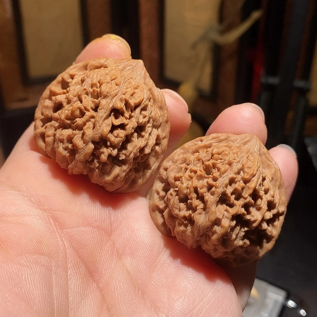 文玩核桃把件40满天星全品