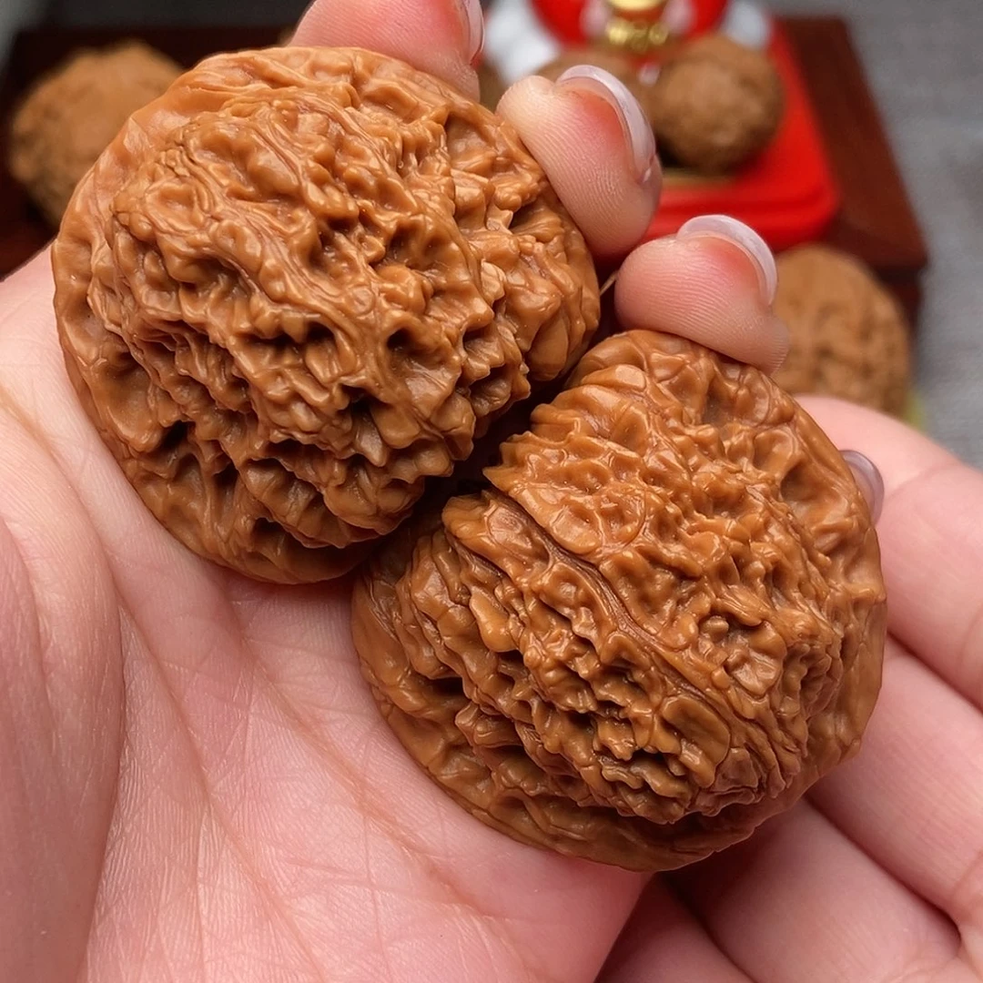 把件文玩核桃红皮满肉南疆44全品