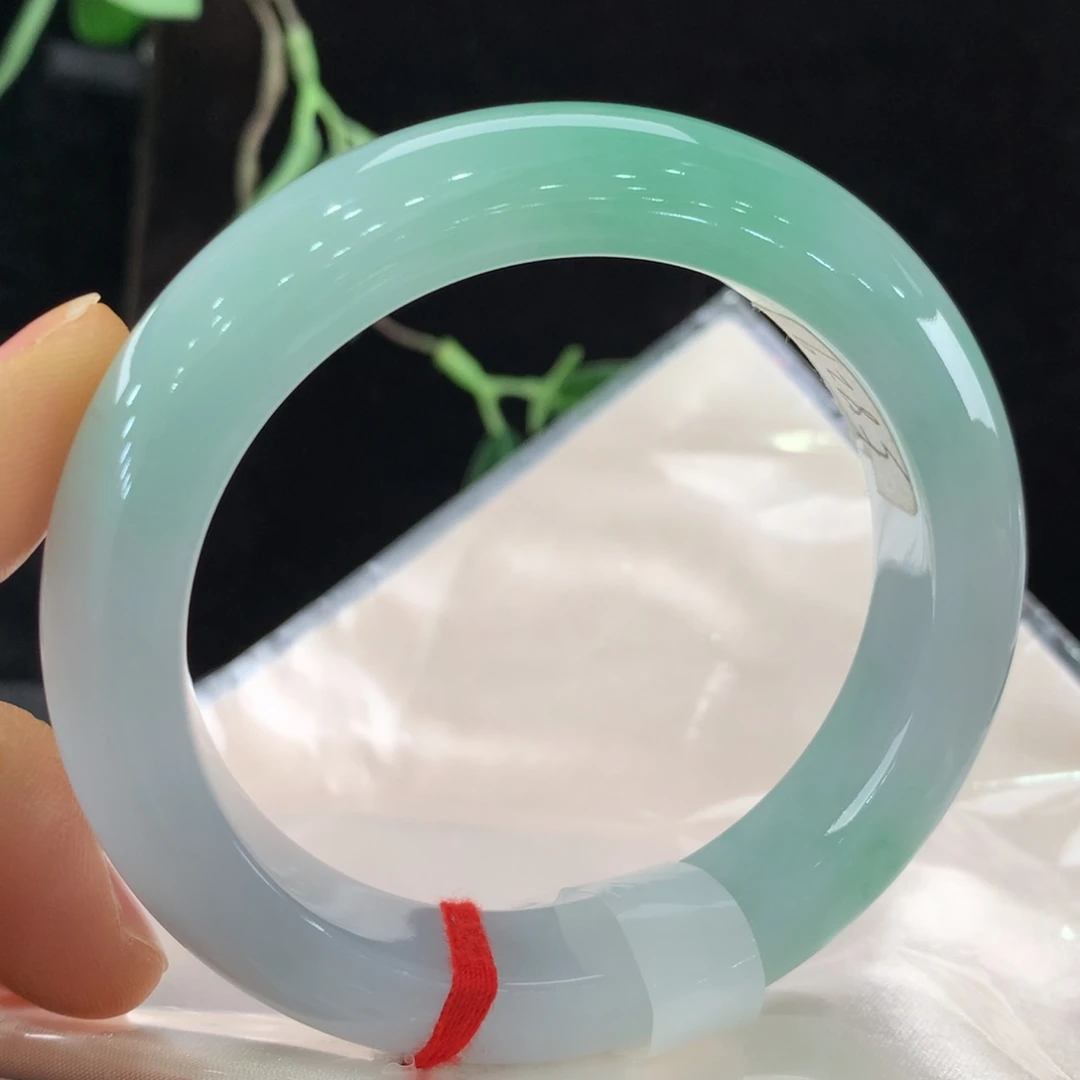 翡翠手镯未镶嵌111-5829