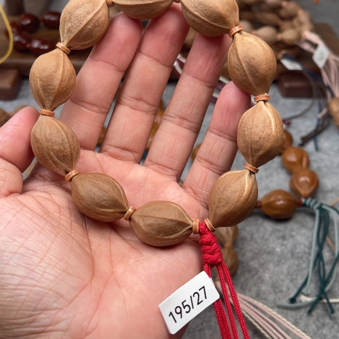 橄榄核手串/手链195/27鲨鱼背