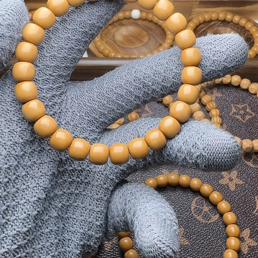 A***g猴头核桃手串镜面玻璃老型8.5mm