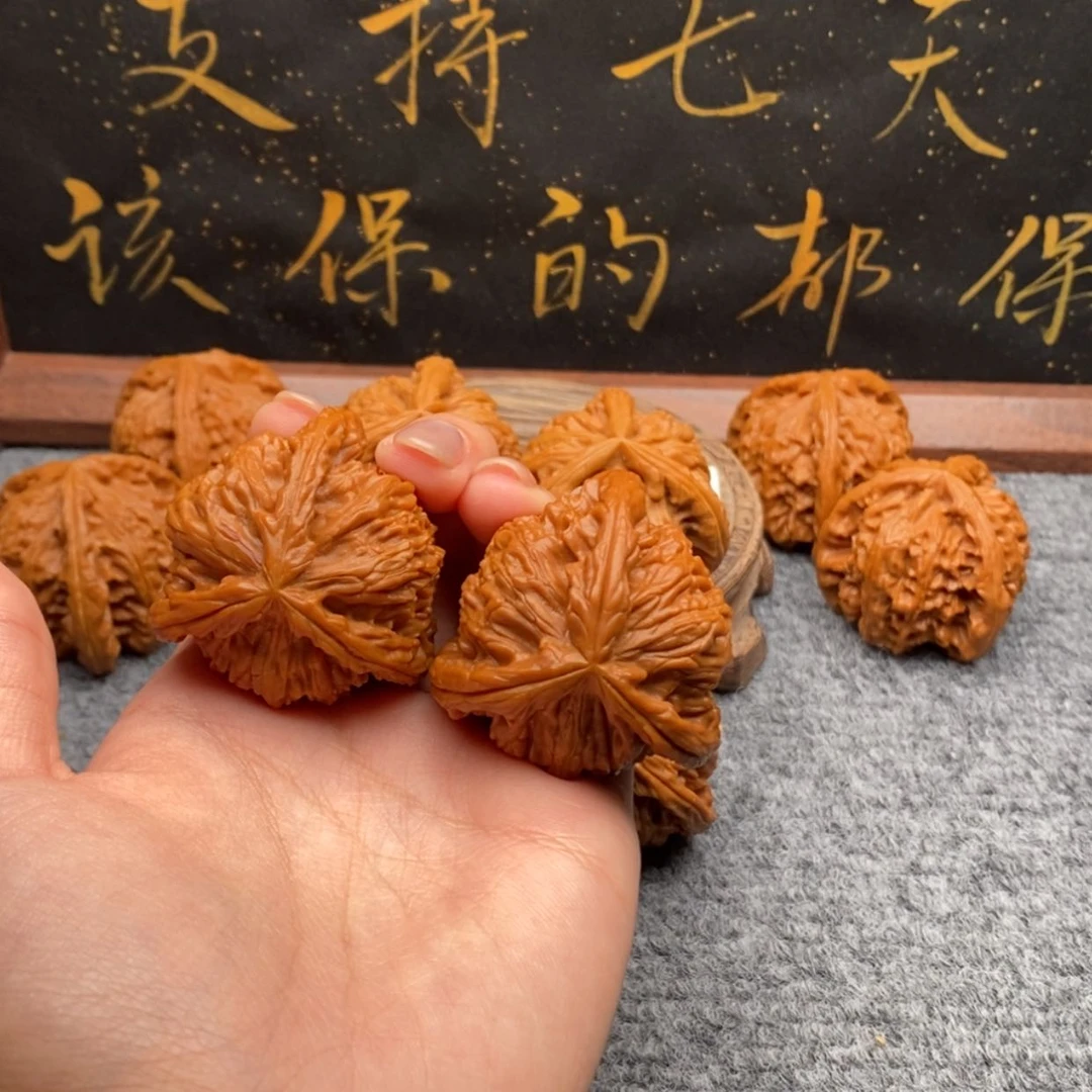 【闪购商品】吊坠文玩核桃五*
