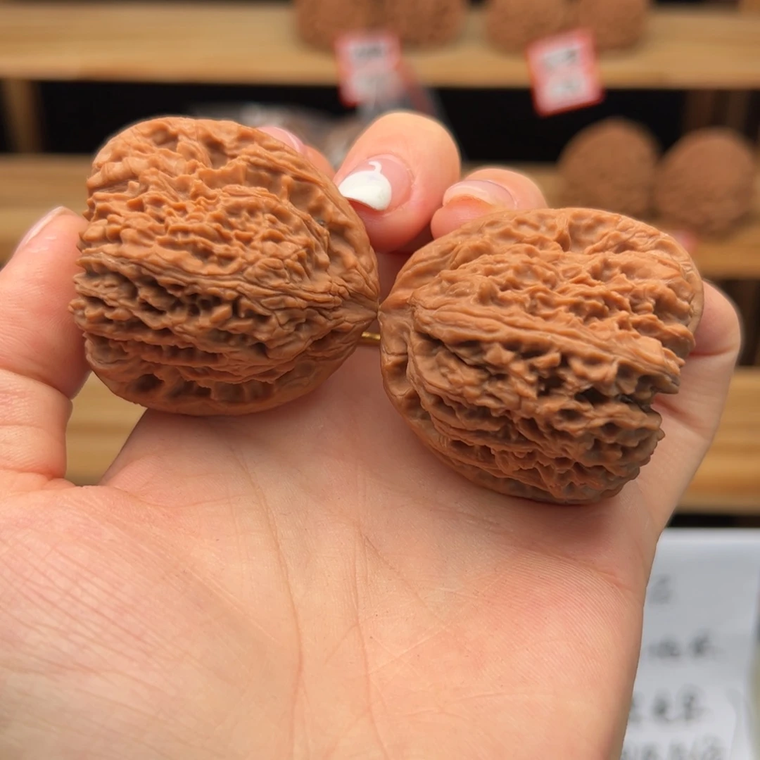 玩***是文玩核桃吊坠42天