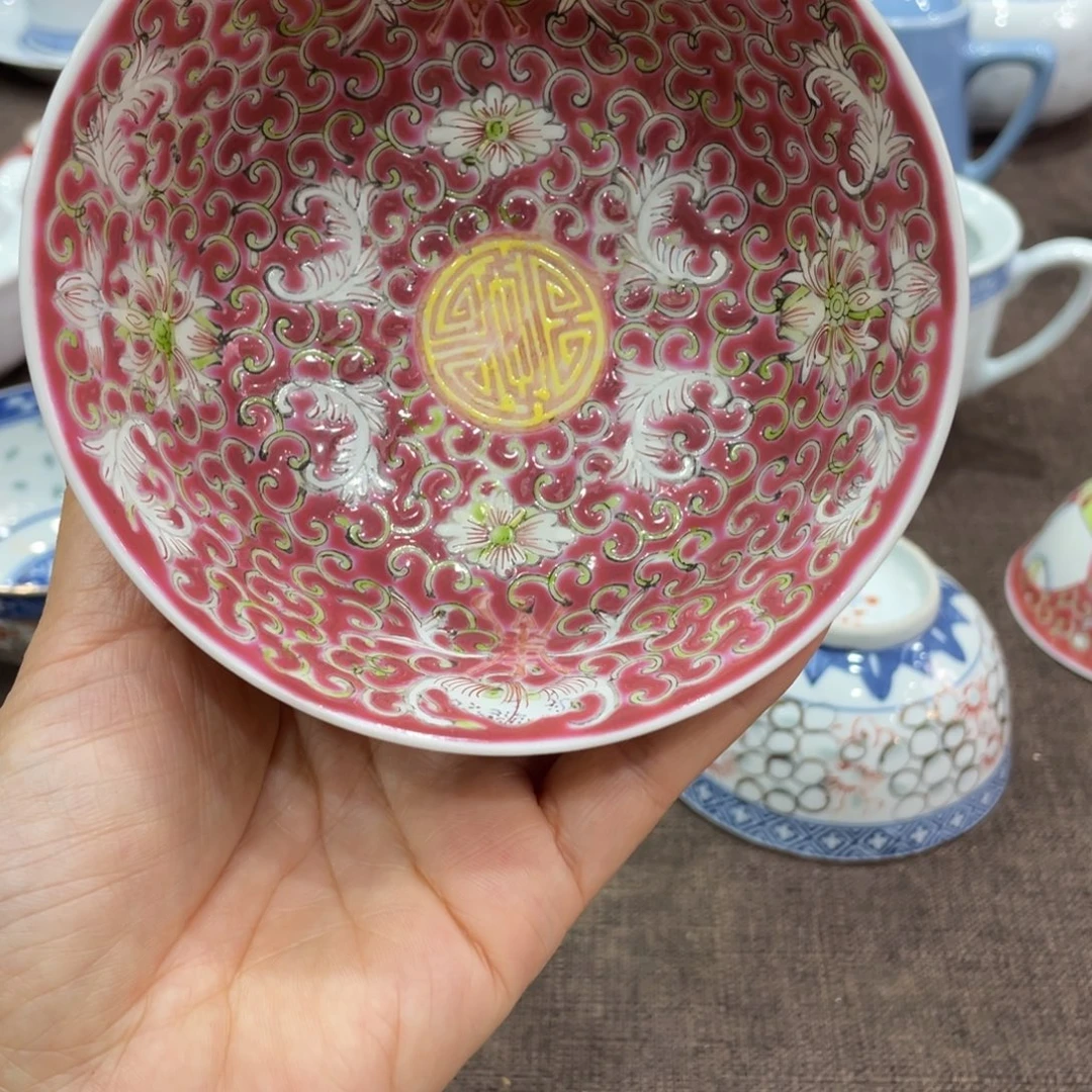 瓷片景德镇粉彩手绘饭碗