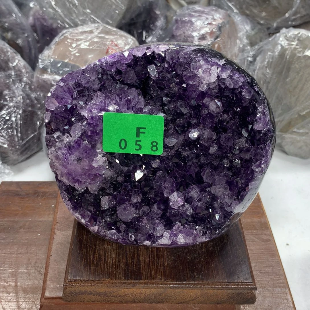 水晶大型摆件（非配饰）未镶嵌