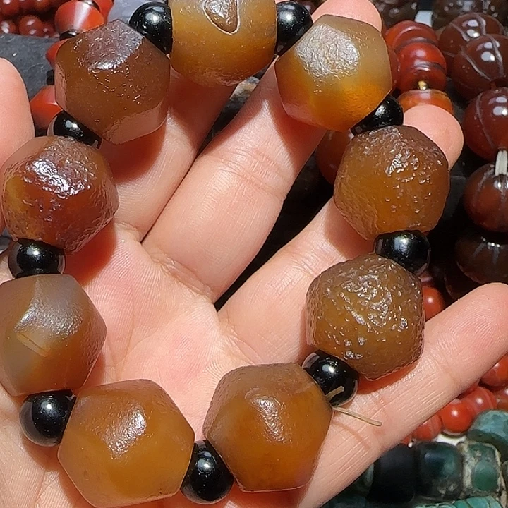 玛瑙/玉髓未镶嵌颈饰