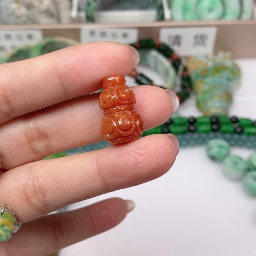 面***开翡翠未镶嵌吊坠(不含链)