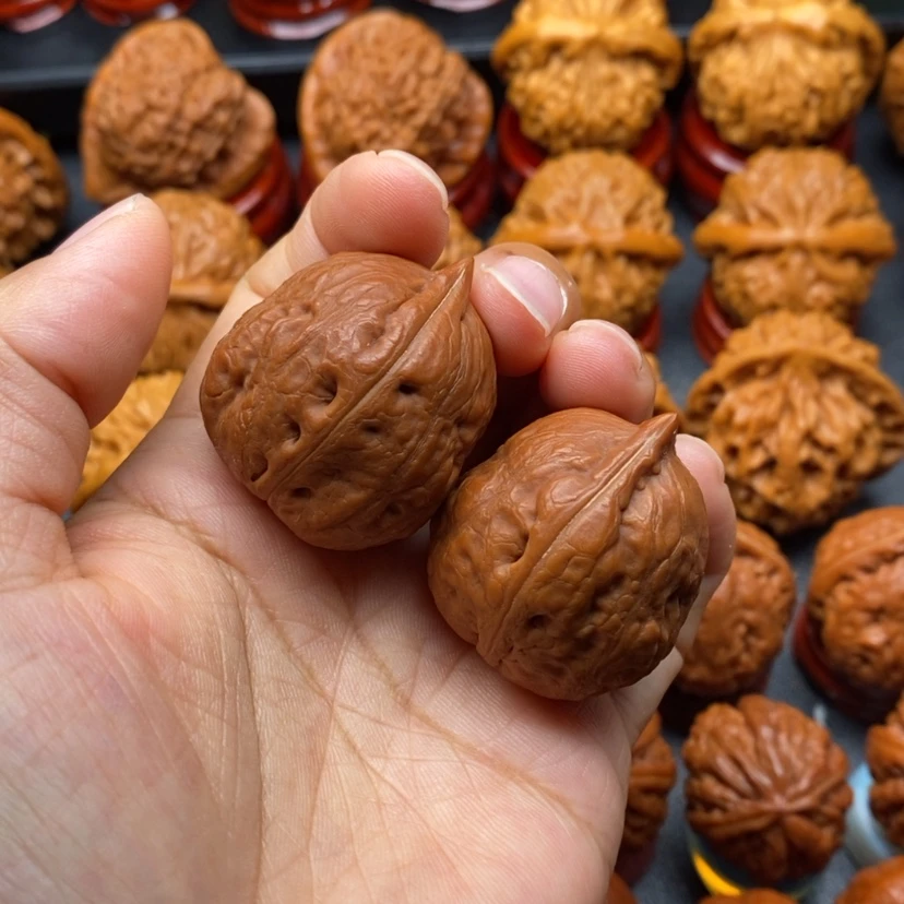 【闪购商品】文玩核桃把件钱袋