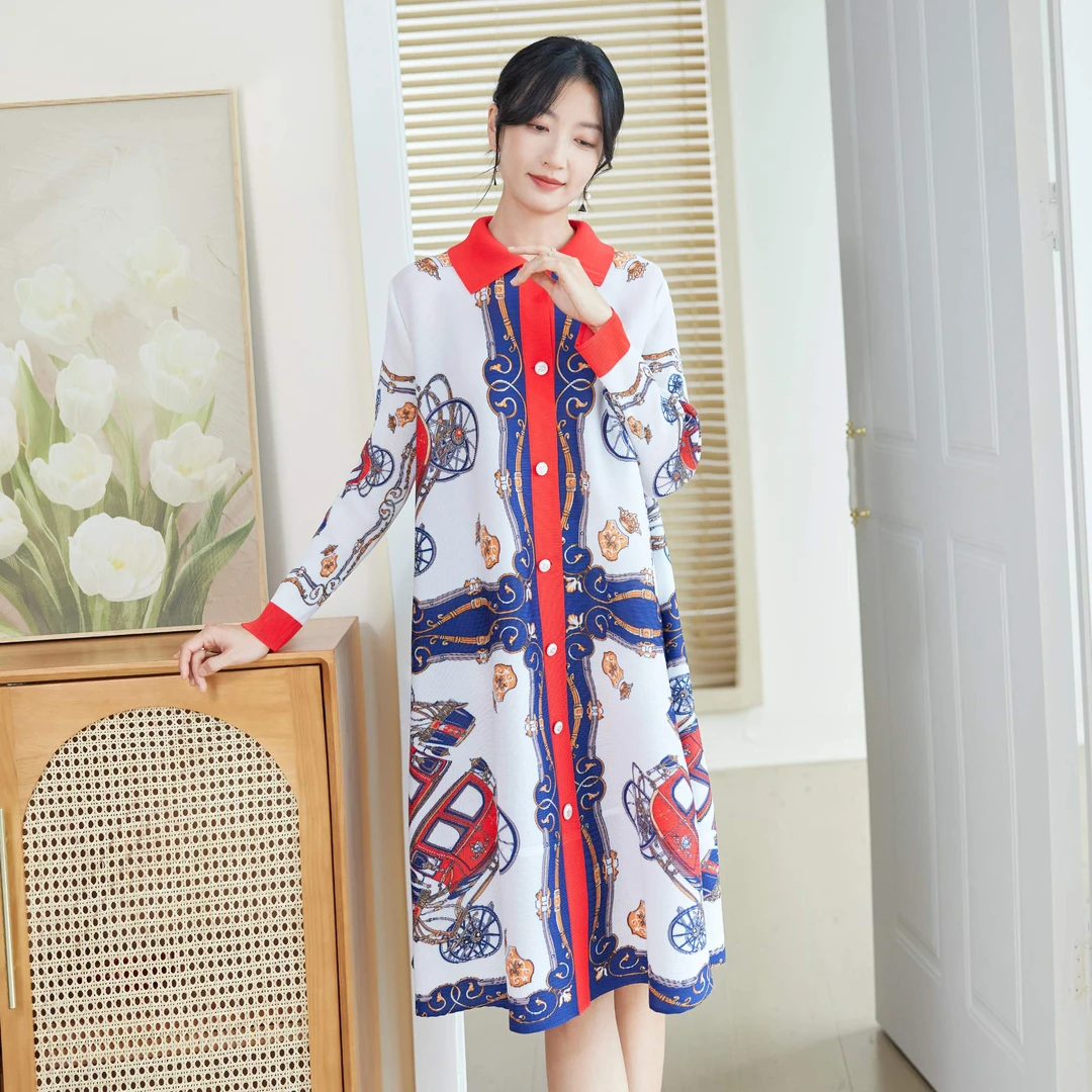 连衣裙新款2025春装气质时尚法式优雅印花妈妈宽松大码褶皱衬衫裙