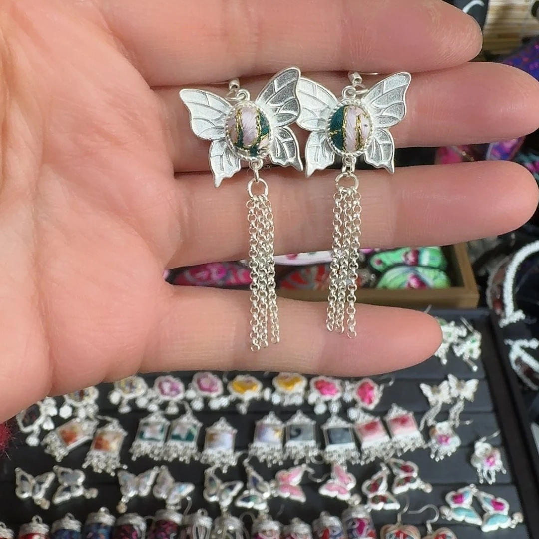 织绣民族风刺绣耳环