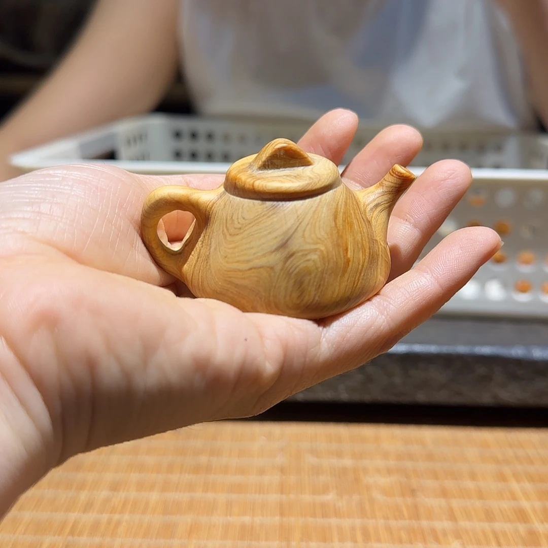 柏木（崖柏）朱*歌太行崖柏