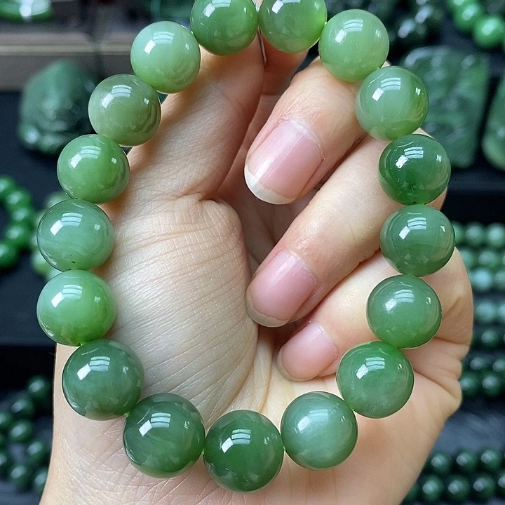 和田玉未镶嵌珠宝奇石