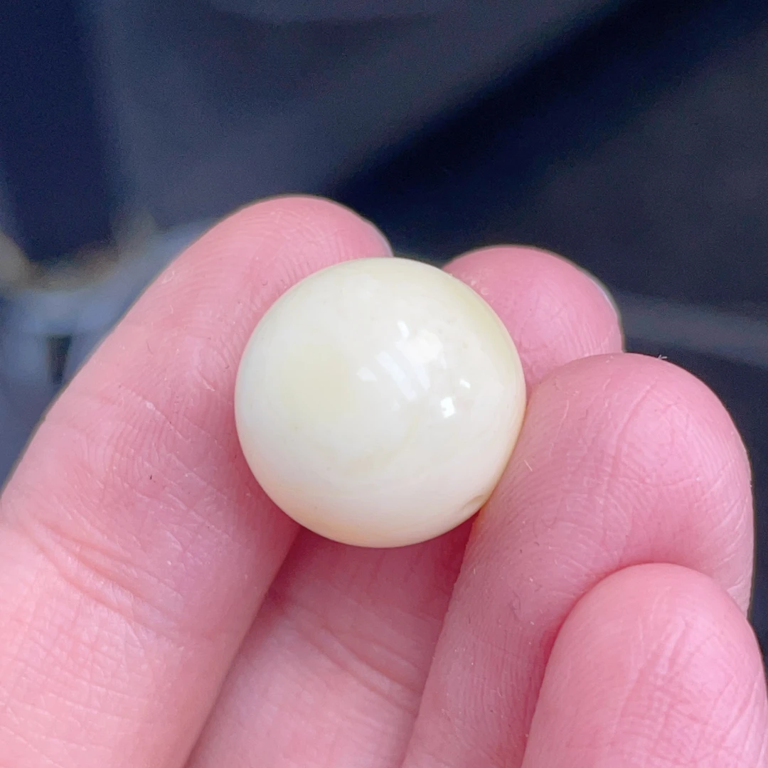 白蜡白蜜瓷白14mm圆珠蜜蜡