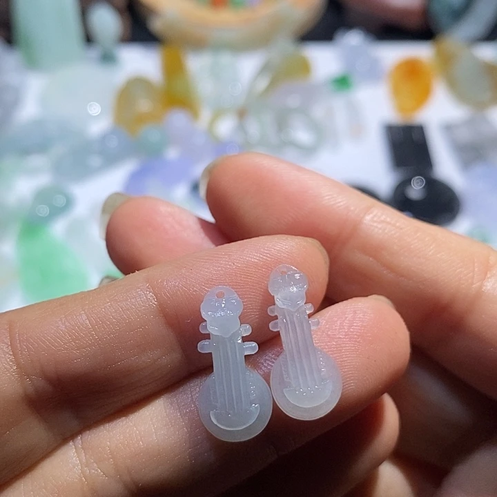 定制翡翠未镶嵌知音
