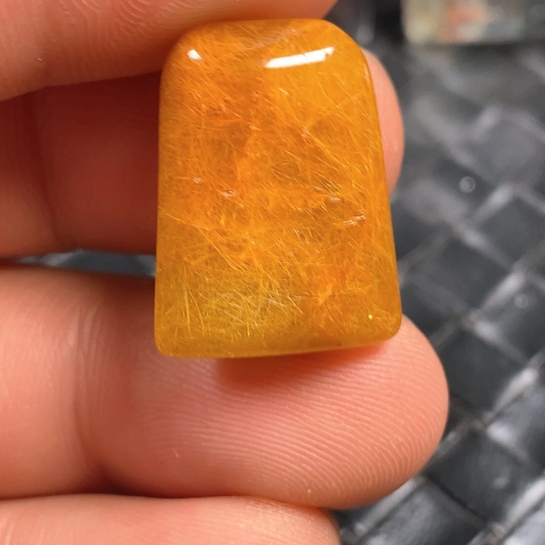 未镶嵌颈饰水晶水晶