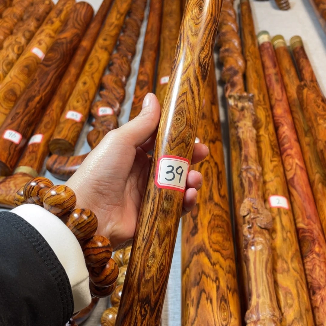 黄花梨/降香黄檀海南黄花梨长33厘米