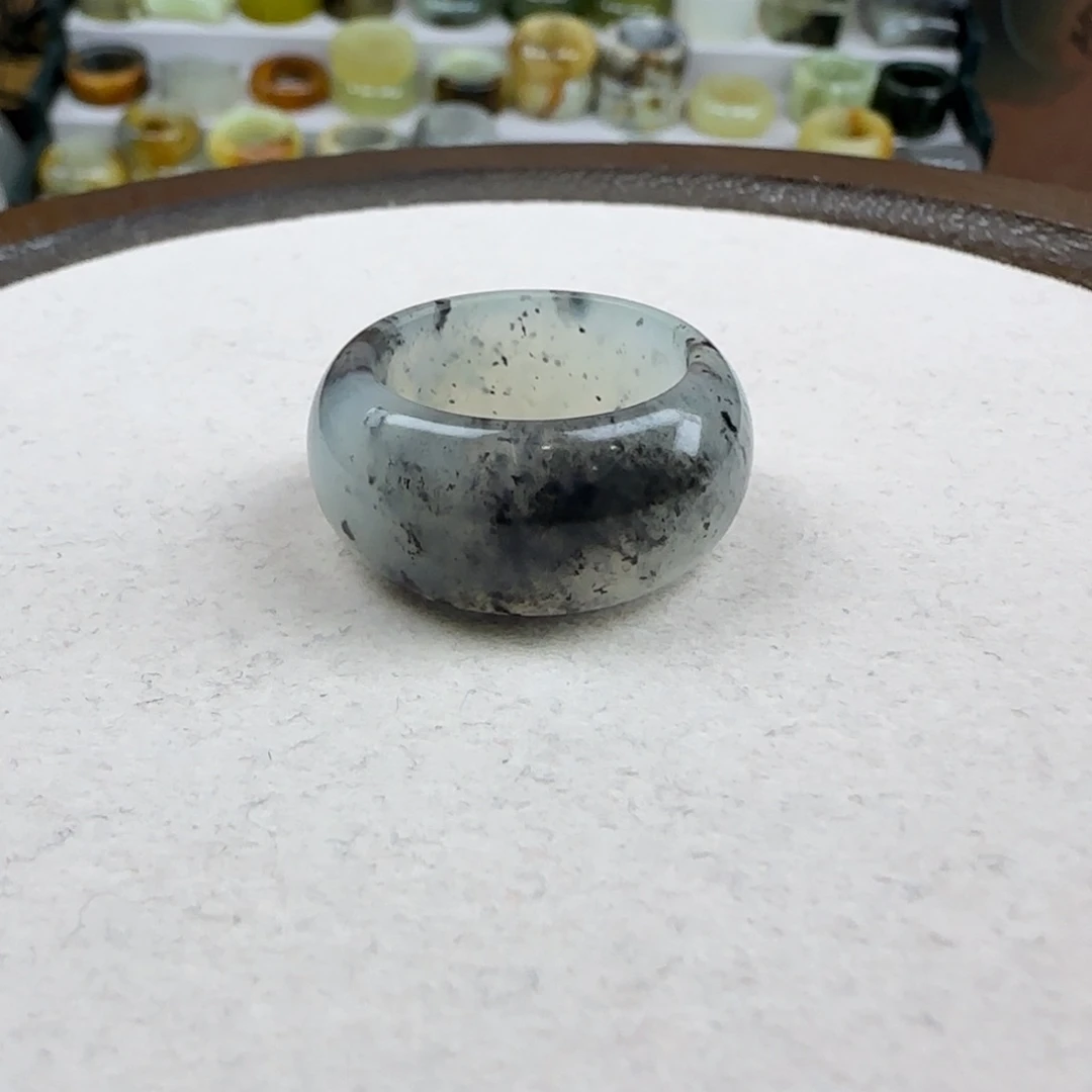 蛇纹石玉未镶嵌内径19.1m****1