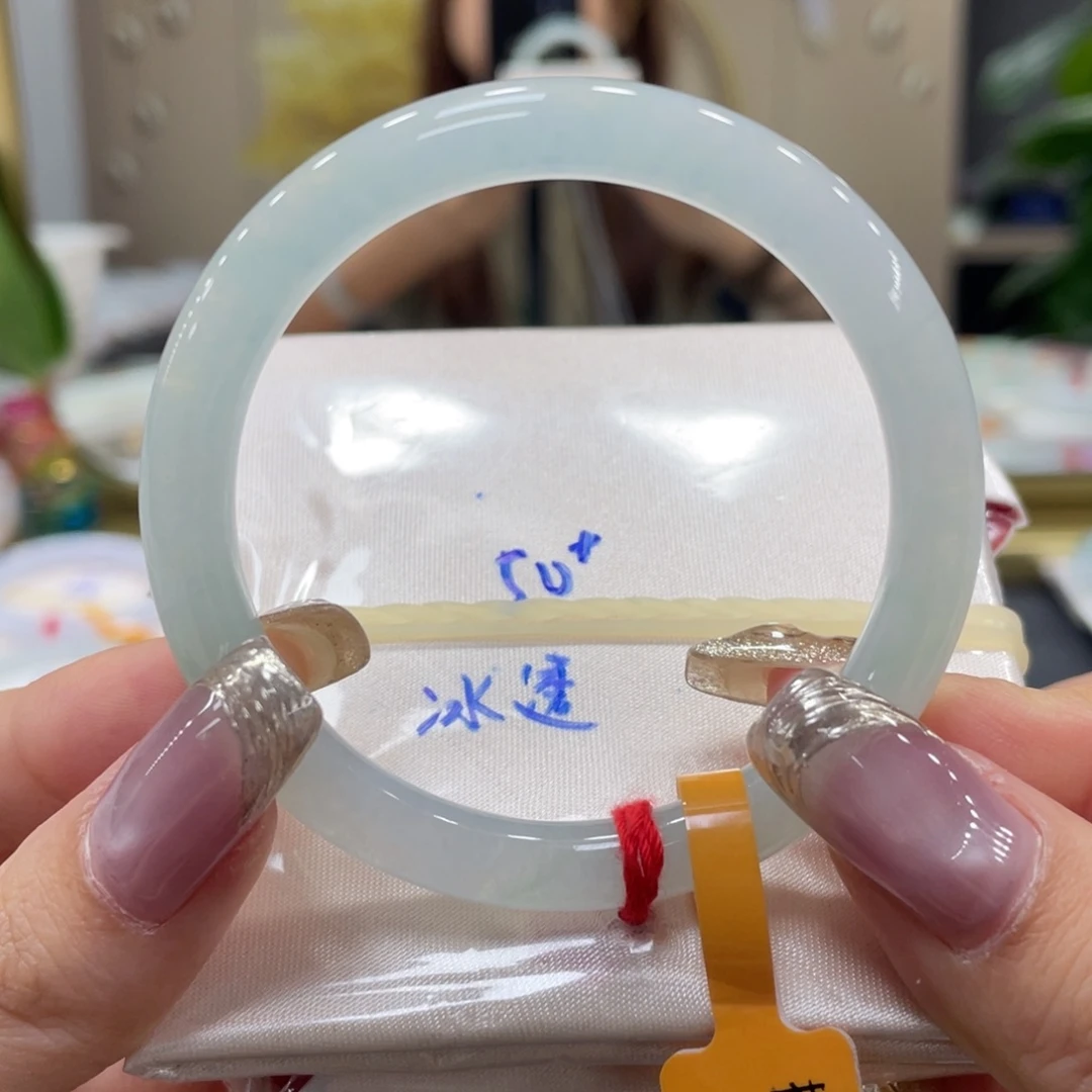 未镶嵌手镯翡翠翡翠