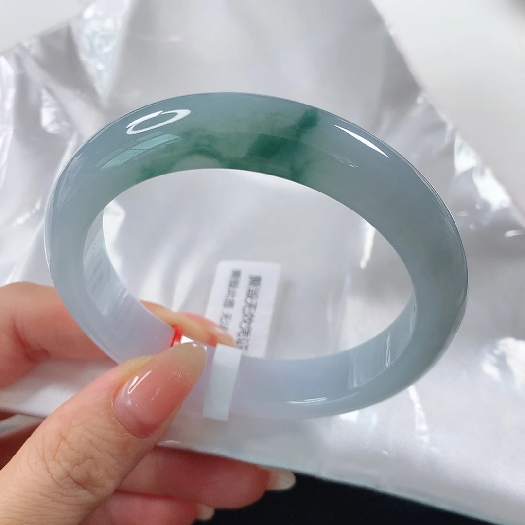 翡翠手镯未镶嵌 正圈①⑤⑤