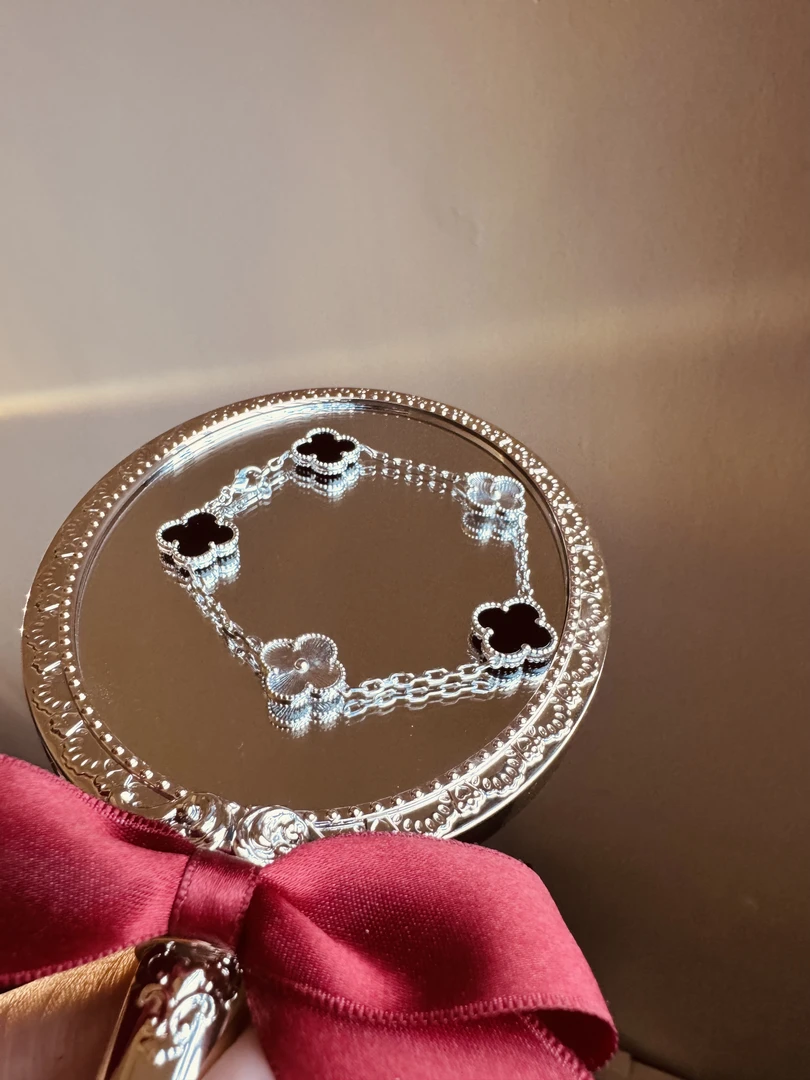 ANNA ZUCKERMAN 925银手链 气质镭射熊猫五花手链SY-95