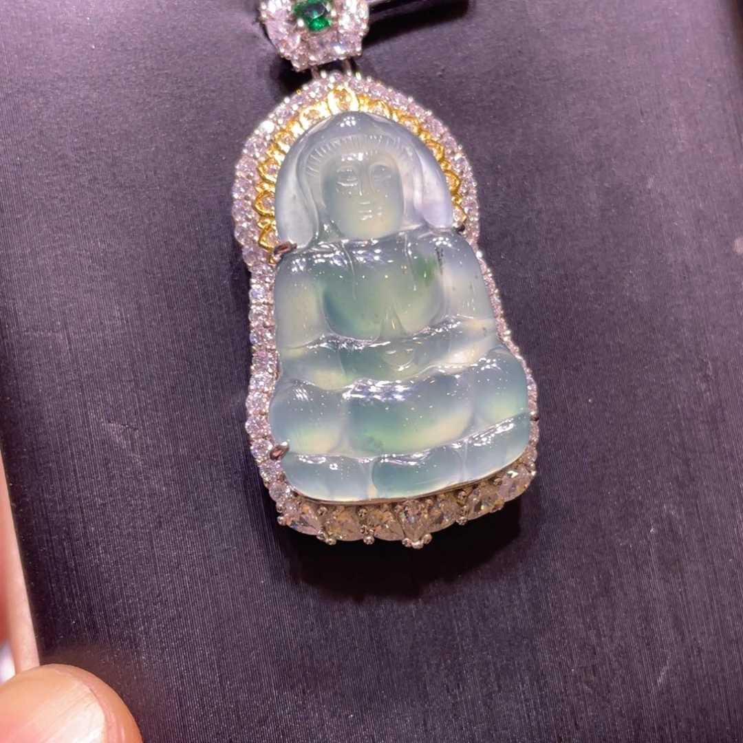 翡翠未镶嵌颈饰吊坠