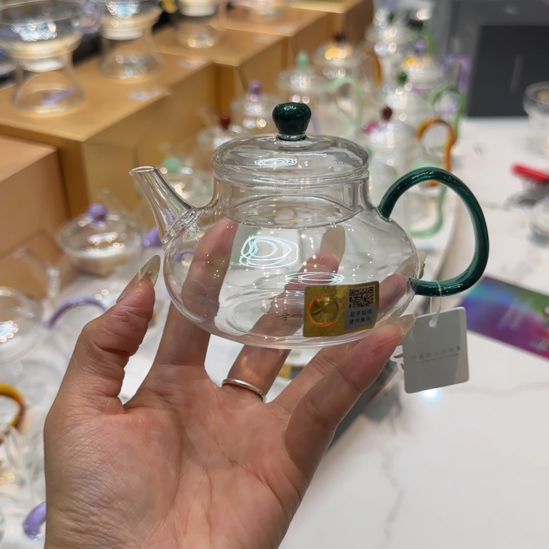 禾器墨绿色瑾玉壶