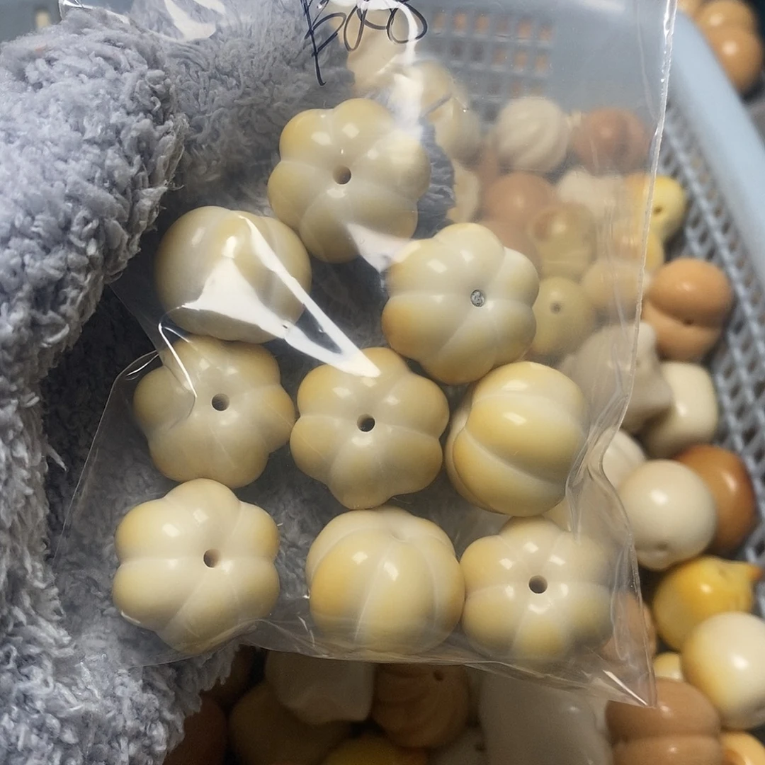 L***恩菩提根/象牙果吊坠瑕疵款