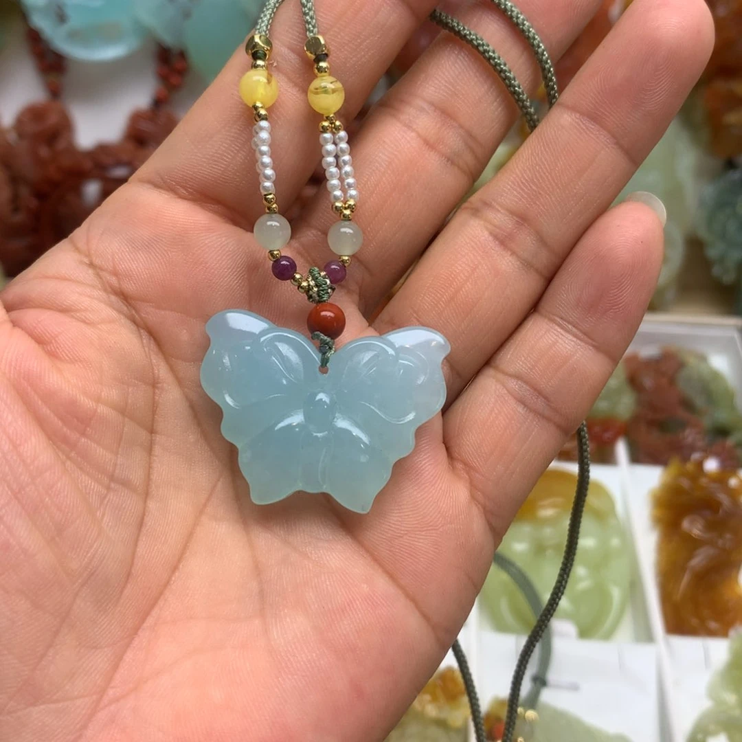 蛇纹石玉颈饰未镶嵌潇**雨