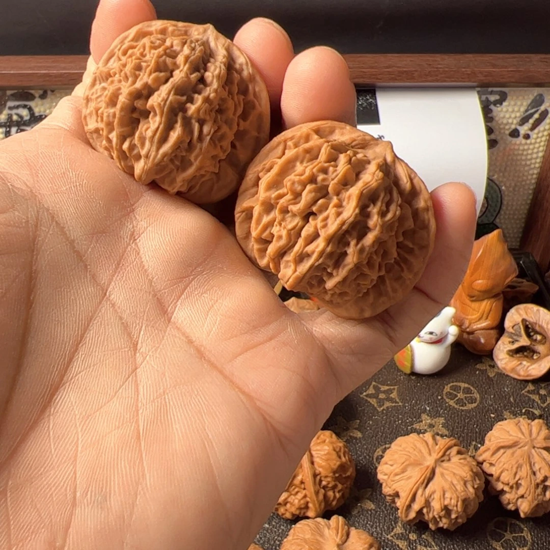 文玩核桃吊坠蟠龙纹42