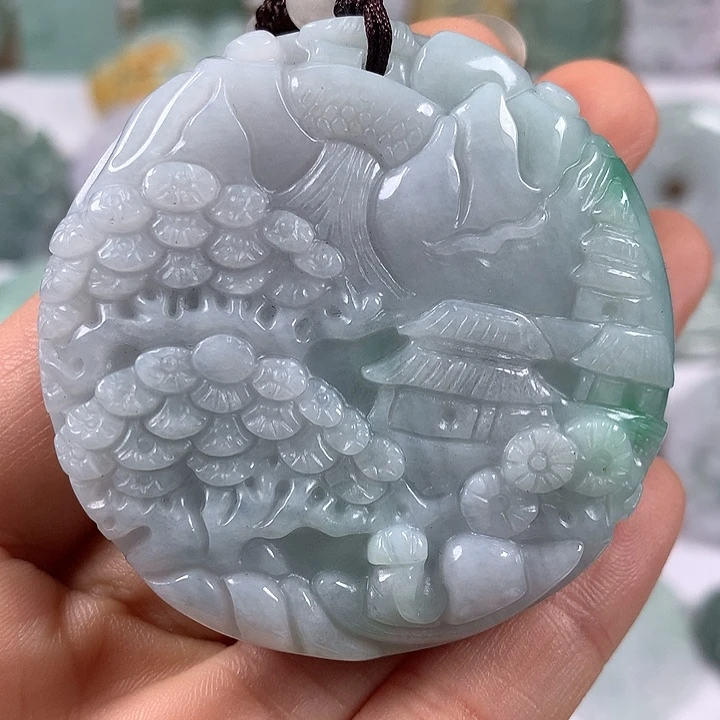 翡翠未镶嵌颈饰山水两面工艺福利