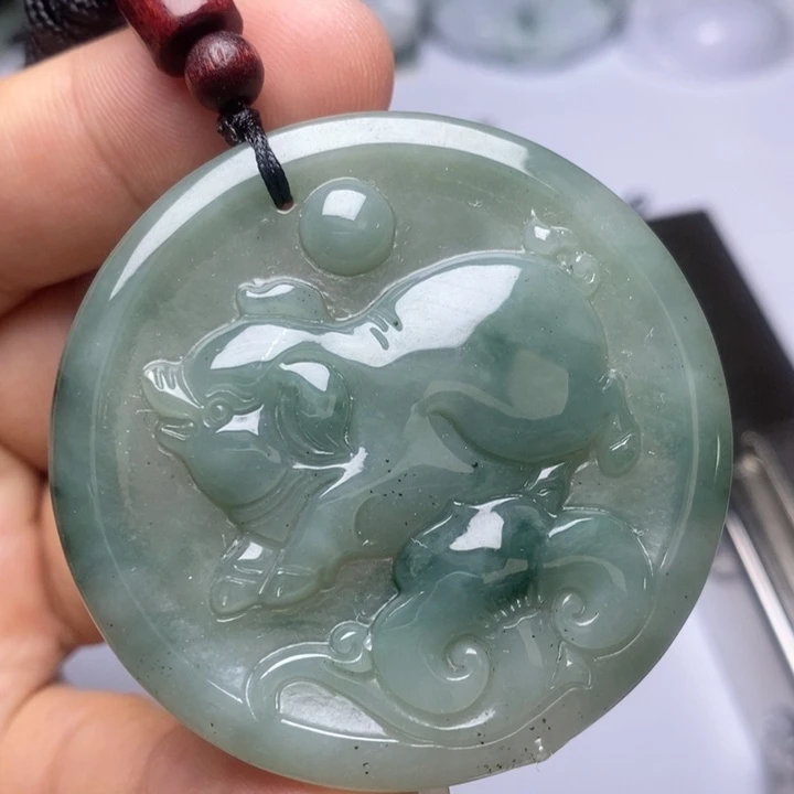 颈饰未镶嵌翡翠翡翠