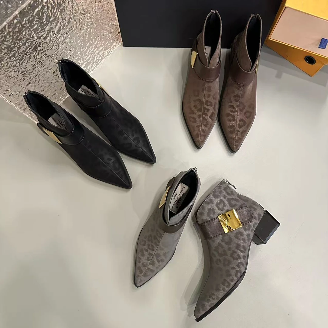 (加绒)2025年秋冬季爆款气质豹纹金色时尚百搭粗跟女鞋尖头短靴