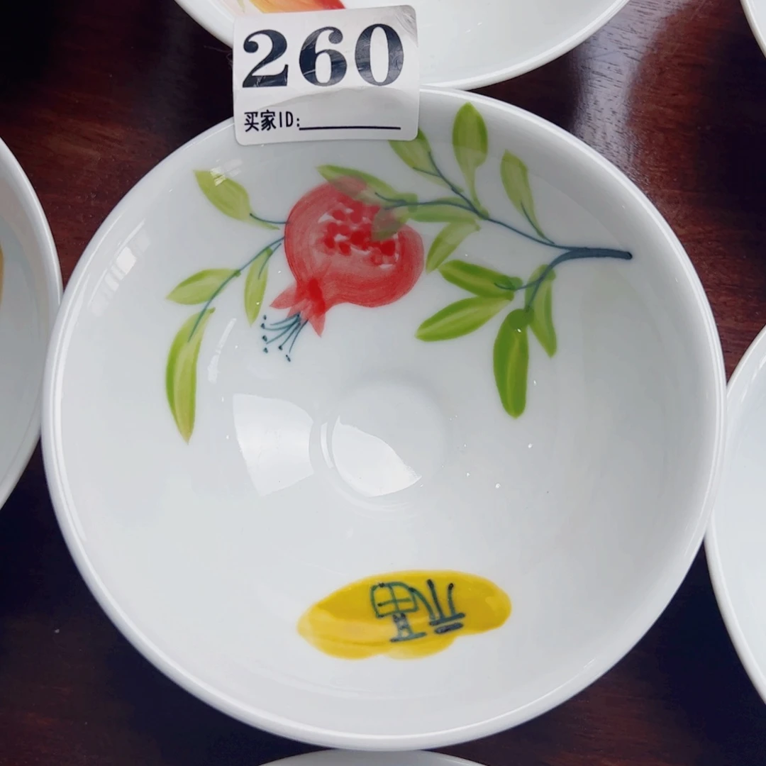 景德镇陶瓷手工手绘制作