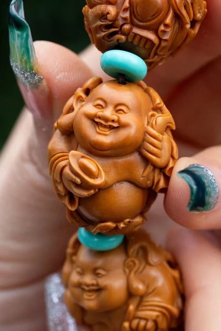 5号，核雕刻手串，以直播为准