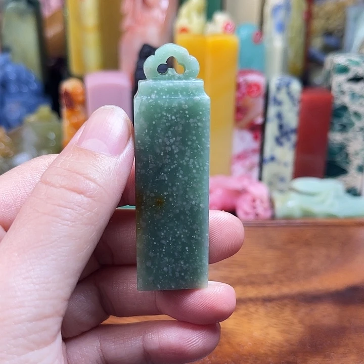 云南石所见即所得，缅绿